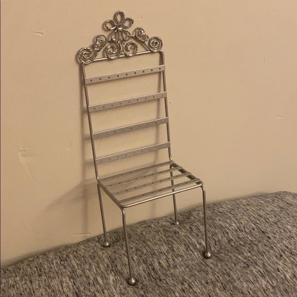 Earring holder - Picture 1 of 3